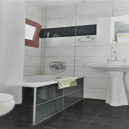 Hermes Korifi Private