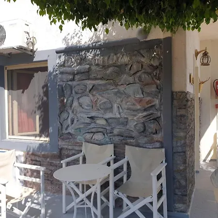 Hermes Korifi Apartment