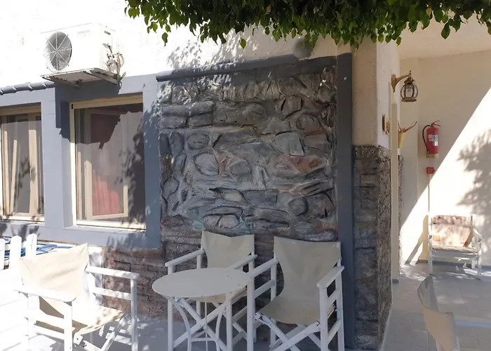 Hermes Korifi Private Lejlighed